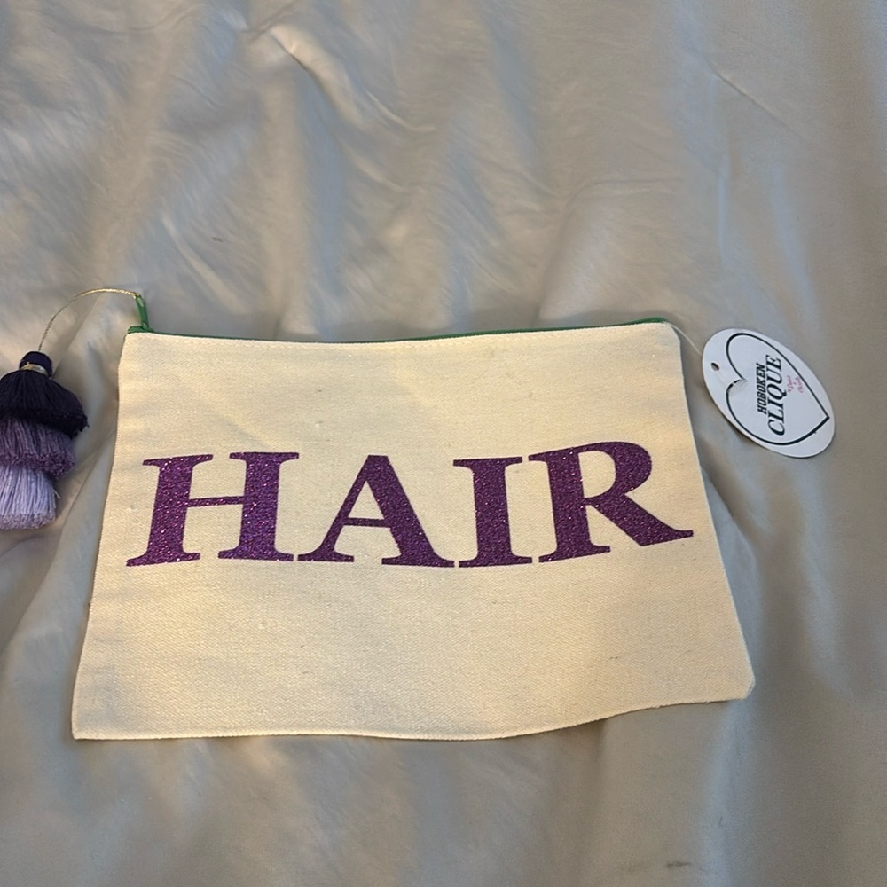 NWT Hair pouch